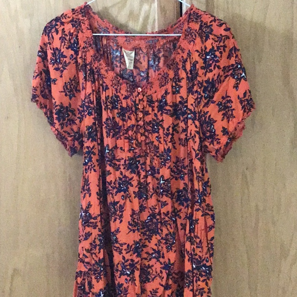 Short sleeve shirt